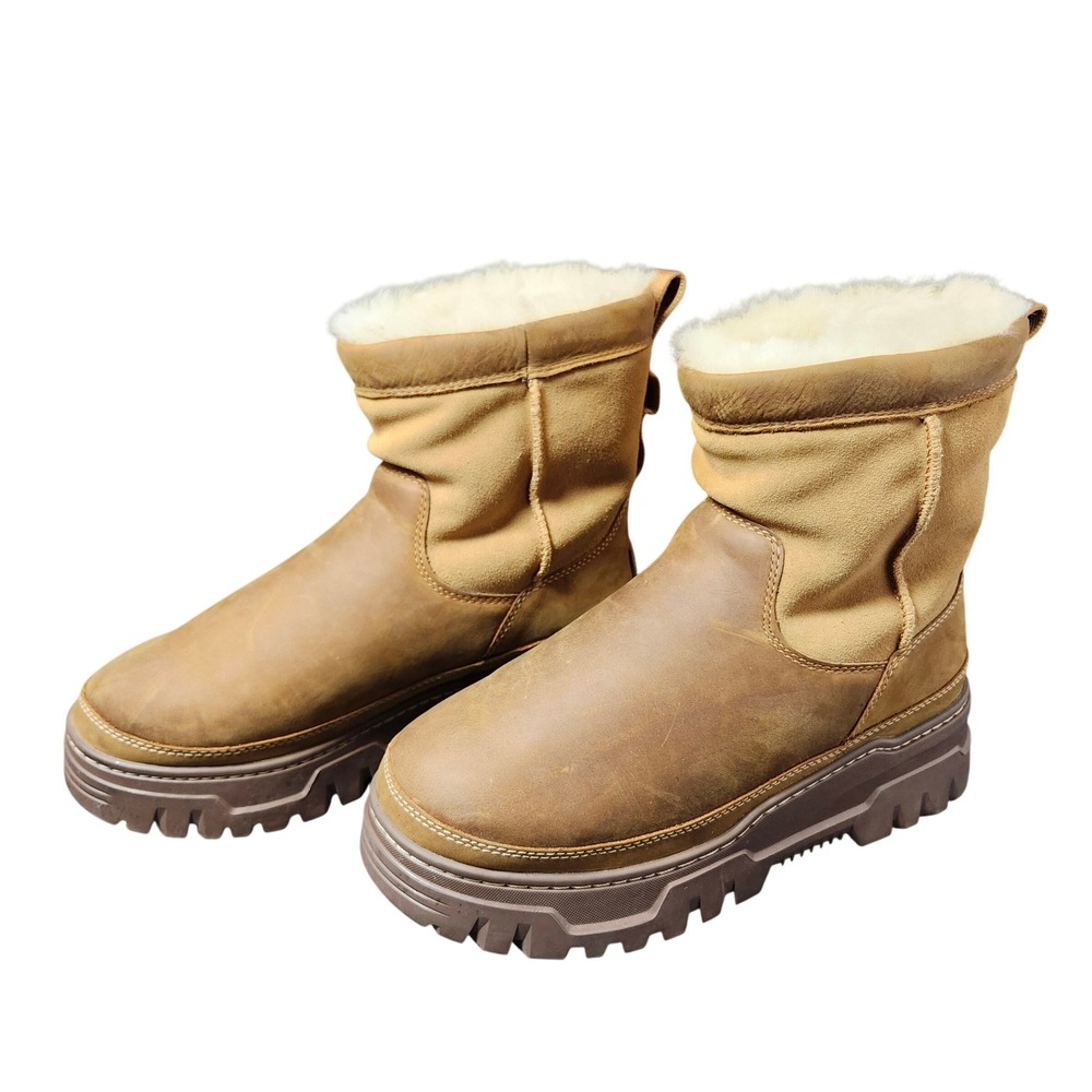 UGG Heritage Pull-On TrailGazer Mens 9 Brown Leather Suede Sheepskin SN# 1158213